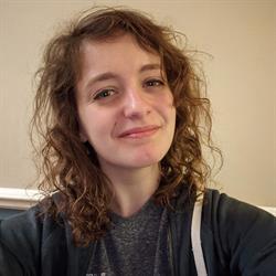 تصویر مدرس Carmel Eve