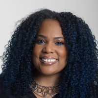 تصویر مدرس Nina Estwick