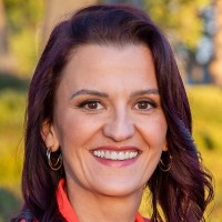 تصویر مدرس Yvonne Heimann