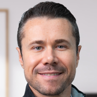 تصویر مدرس James Mew