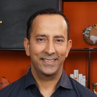 تصویر مدرس Ian Khan