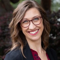 تصویر مدرس Allie Beckmann