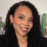 تصویر مدرس Venicia Solomons