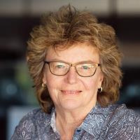 تصویر مدرس Diane Burns