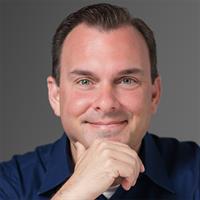 تصویر مدرس Josh Modglin