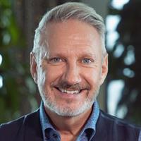 تصویر مدرس Jeffrey Shaw