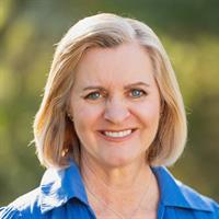 تصویر مدرس Cyndi Snyder Dionisio