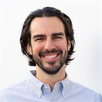 تصویر مدرس Louis Tremblay