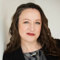 تصویر مدرس Tiffany St James