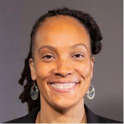 تصویر مدرس Rhianna Rogers