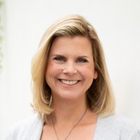 تصویر مدرس Amy Ahlers