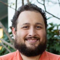 تصویر مدرس George Mount