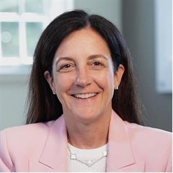 تصویر مدرس Laura Merling