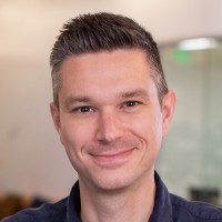 تصویر مدرس Daniel Hewlett