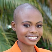 تصویر مدرس Brittany Hayles