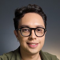 تصویر مدرس Luis Urrutia