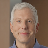 تصویر مدرس Ethan Evans