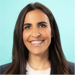 تصویر مدرس Lia Garvin