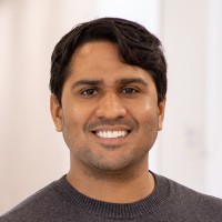 تصویر مدرس Vinoo Ganesh