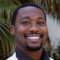 تصویر مدرس Lorenzo Johnson