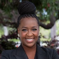 تصویر مدرس Lynette Robinson