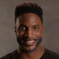 تصویر مدرس AK Ikwuakor