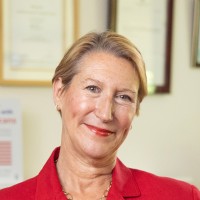 تصویر مدرس Allyson Stewart-Allen