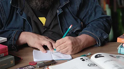 مسیر آموزشی تبدیل شدن به یک طراح گرافیک - Image of Learn Path Become a Graphic Designer