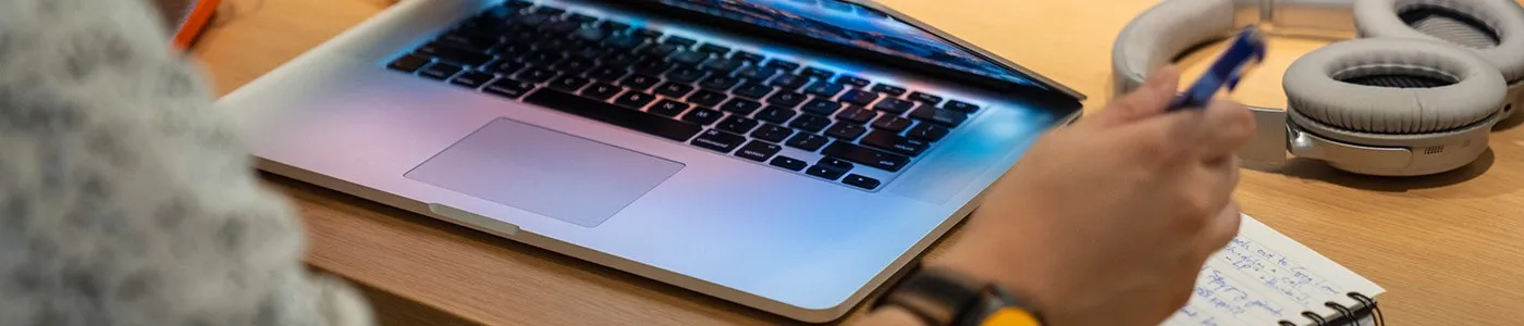 مسیر آموزشی تبدیل شدن به یک کارمند دورکار موفق - Image of Learn Path Become a Successful Remote Worker