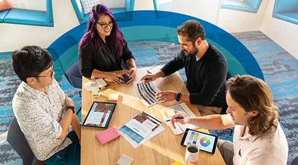مسیر آموزشی کارکردن همراه با خلاقیت - Image of Learn Path Working with Creatives